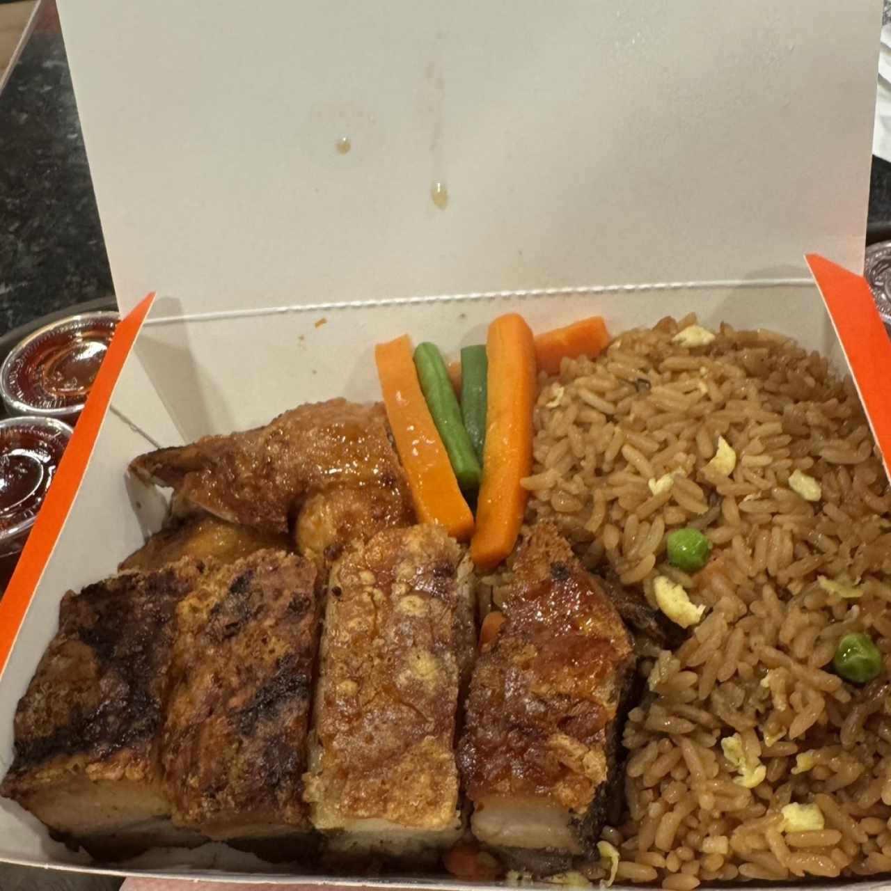 Clan 9 Siu Yuk y Pollo Don Lee