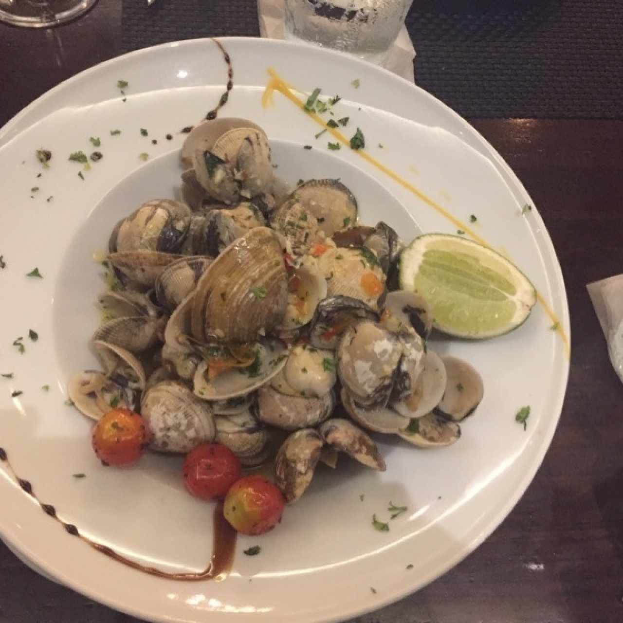 Entrantes calientes - Almejas al ajillo