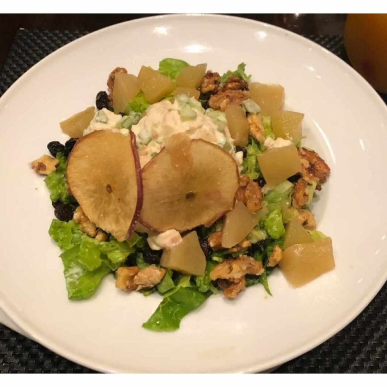 Ensalada waldorf