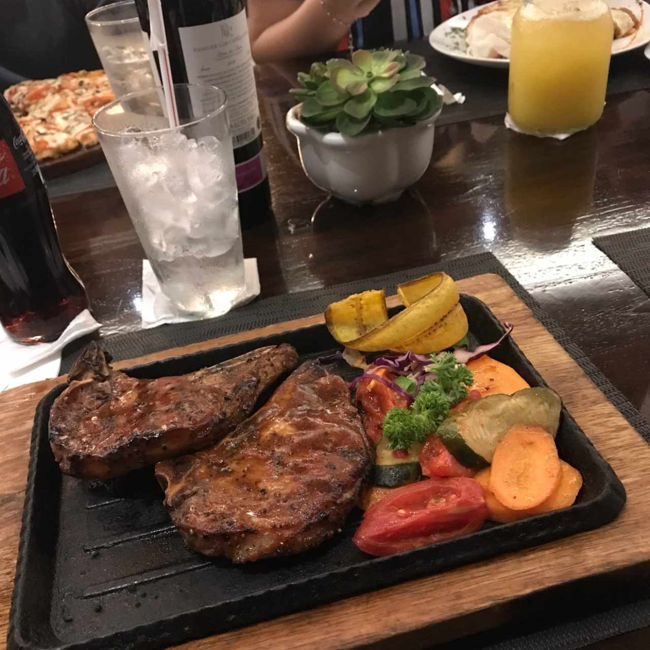 chuleta de cerdo al carbon