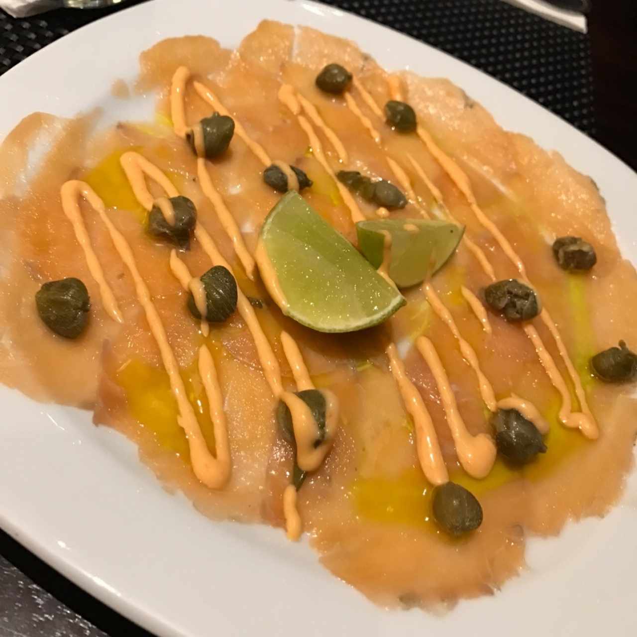 Entrantes fríos - Carpaccio de salmón