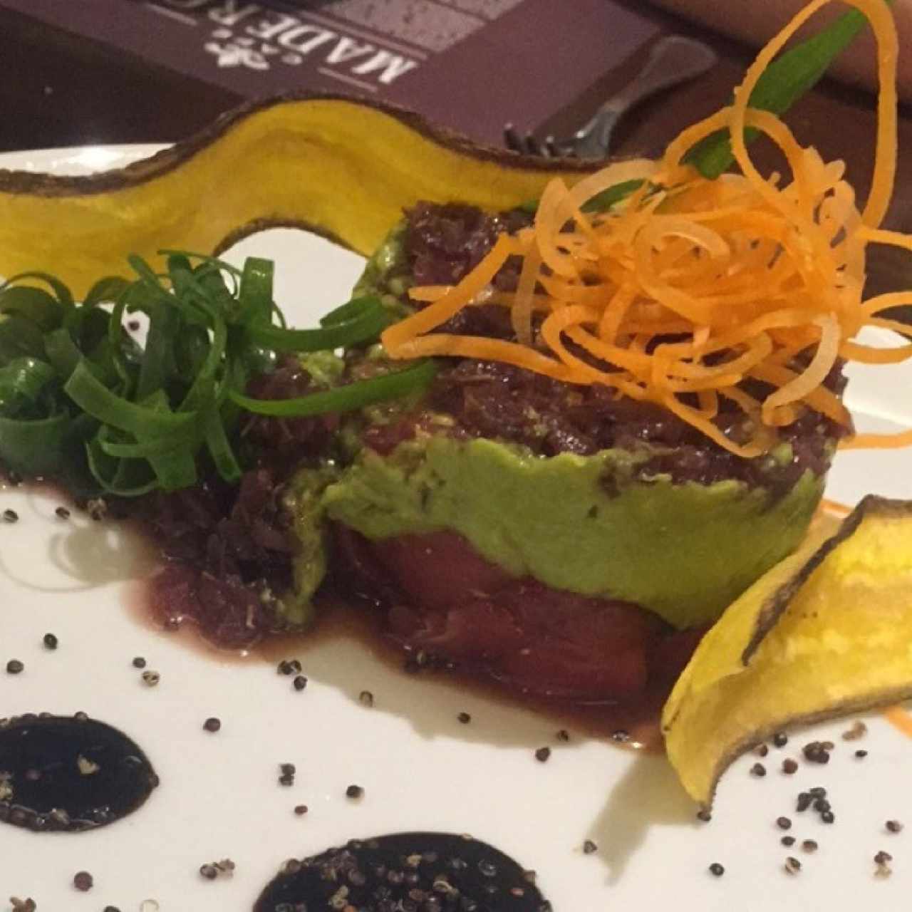 Entrantes fríos - Tuna tartare