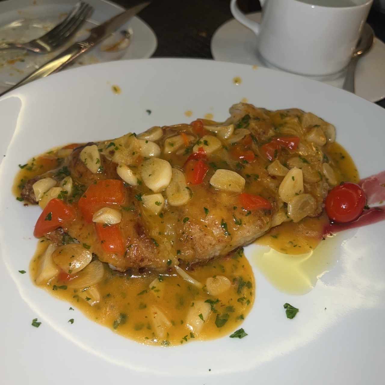 Mar - Corvina al ajillo