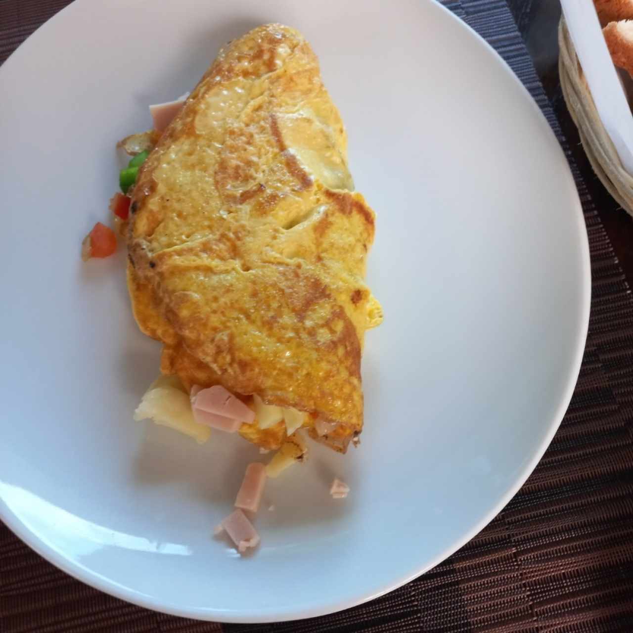 Omelette de jamón y queso