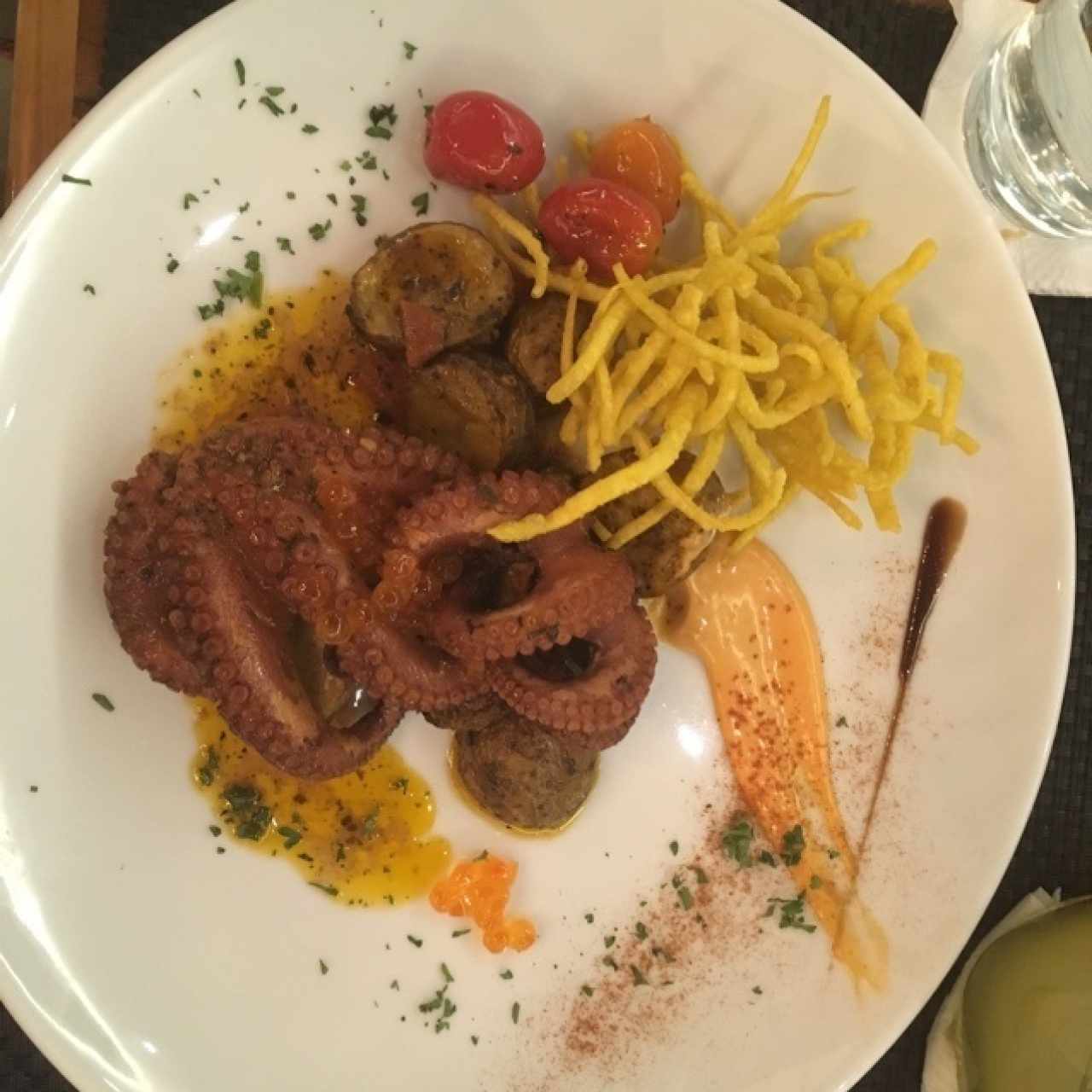 pulpo al carbòn con aceite de guindilla