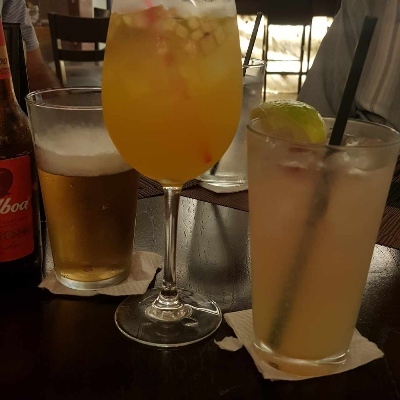 sangría blanca y limonada 