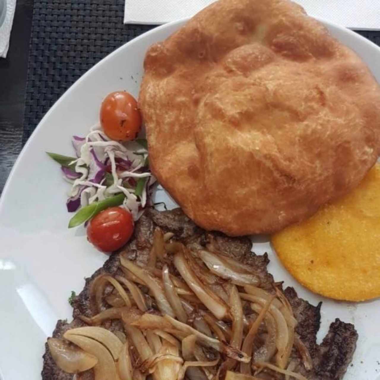beefsteak encebollado