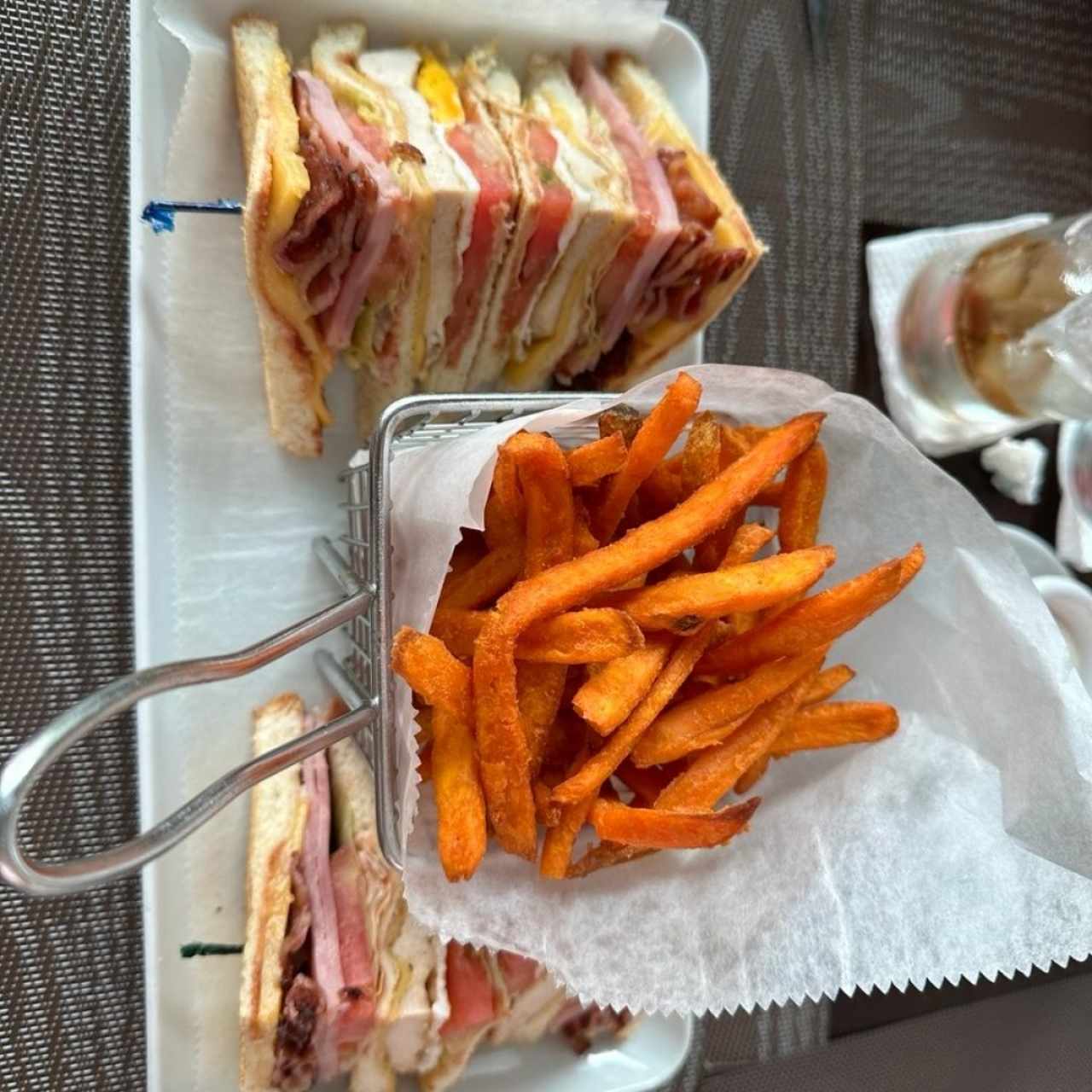 Emparedados - Club sandwich