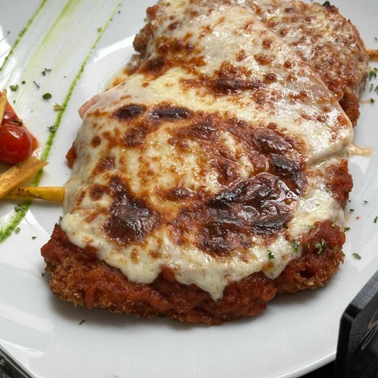 Milanesa de filete de res a la napolitana