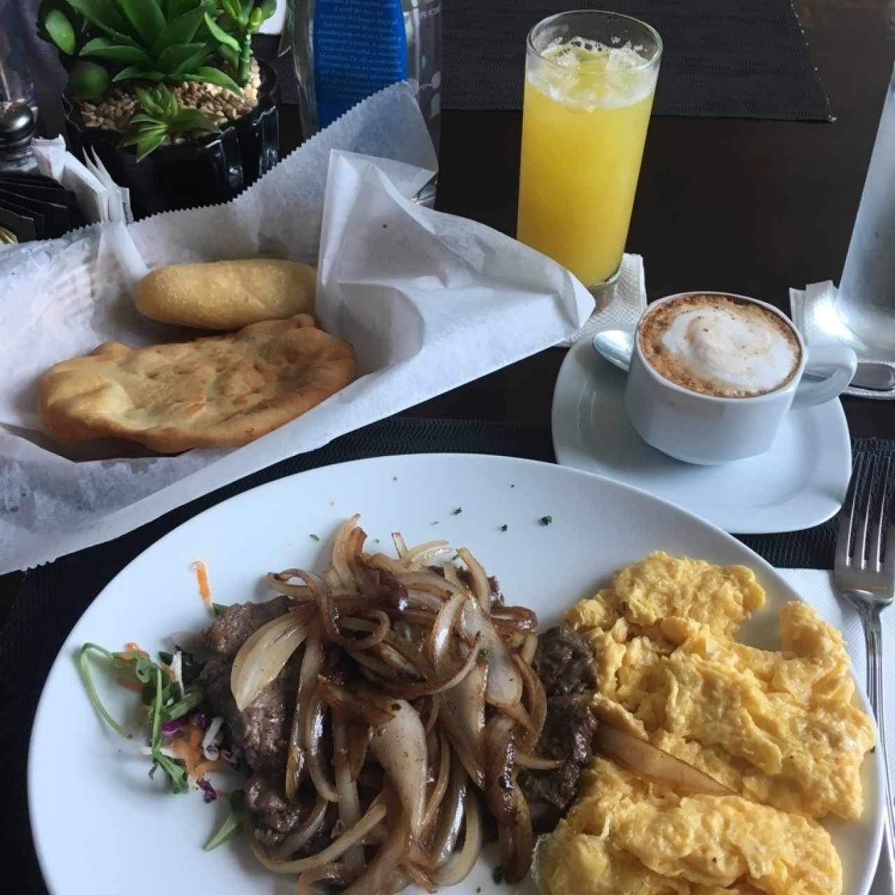 Nuestras combinaciones - Desayuno panameño