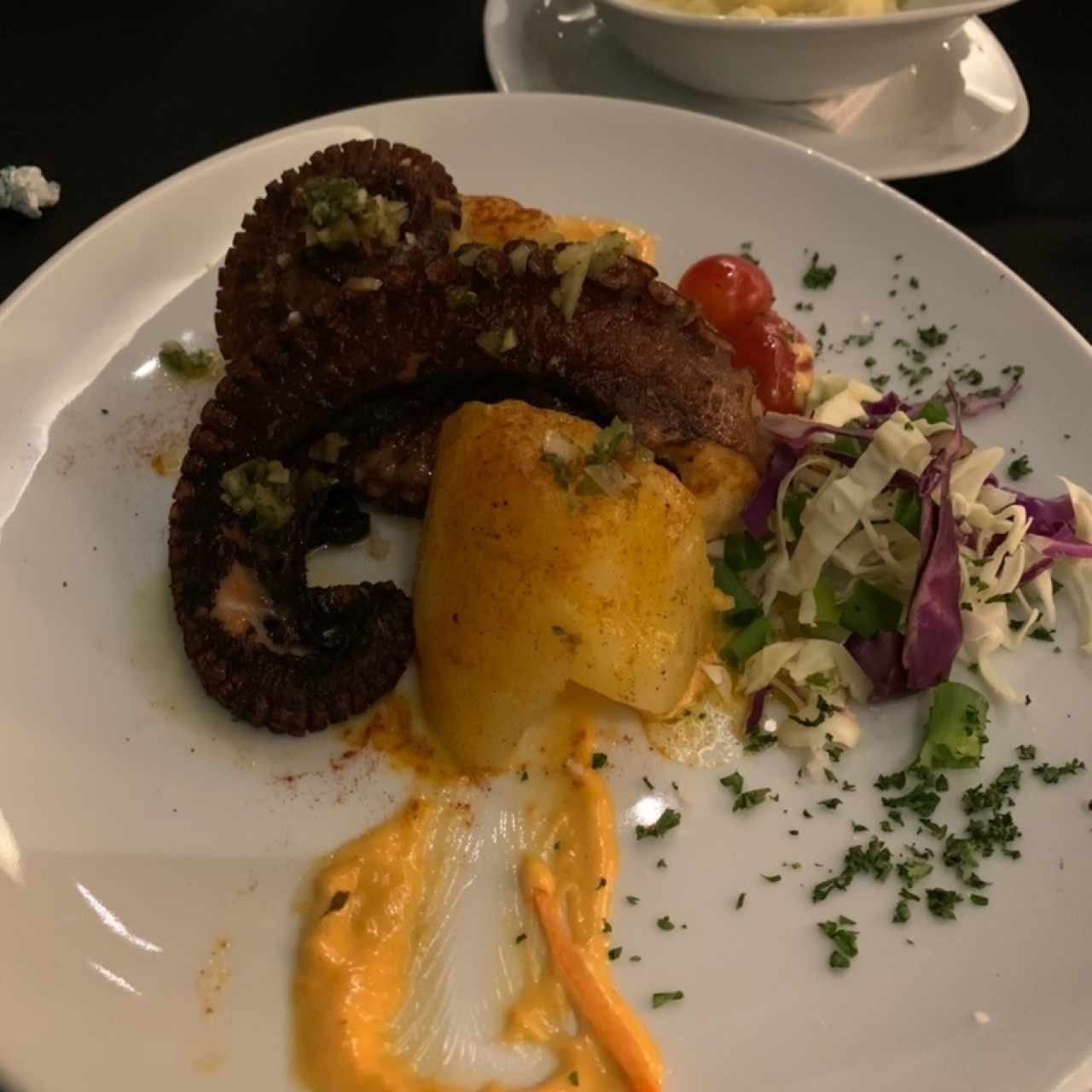 Entrantes calientes - Pulpo al carbón
