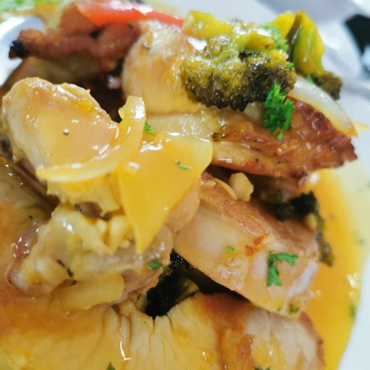 Pavo en salsa de maracuyá 