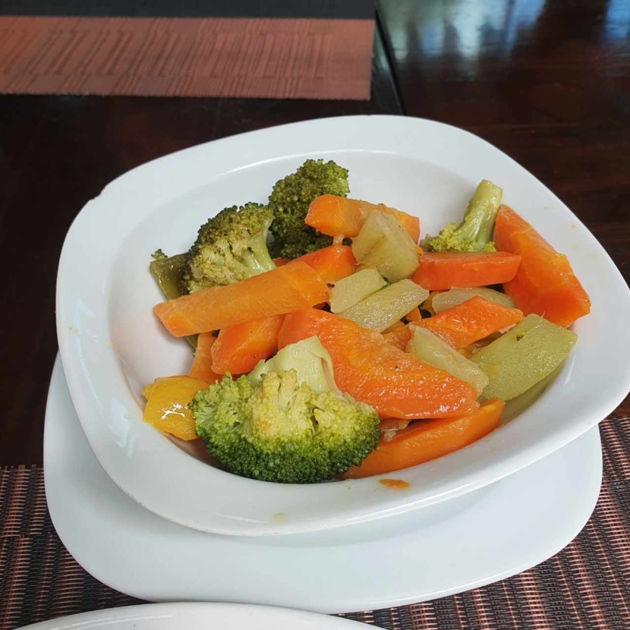 Acompañantes adicionales - Vegetales salteados