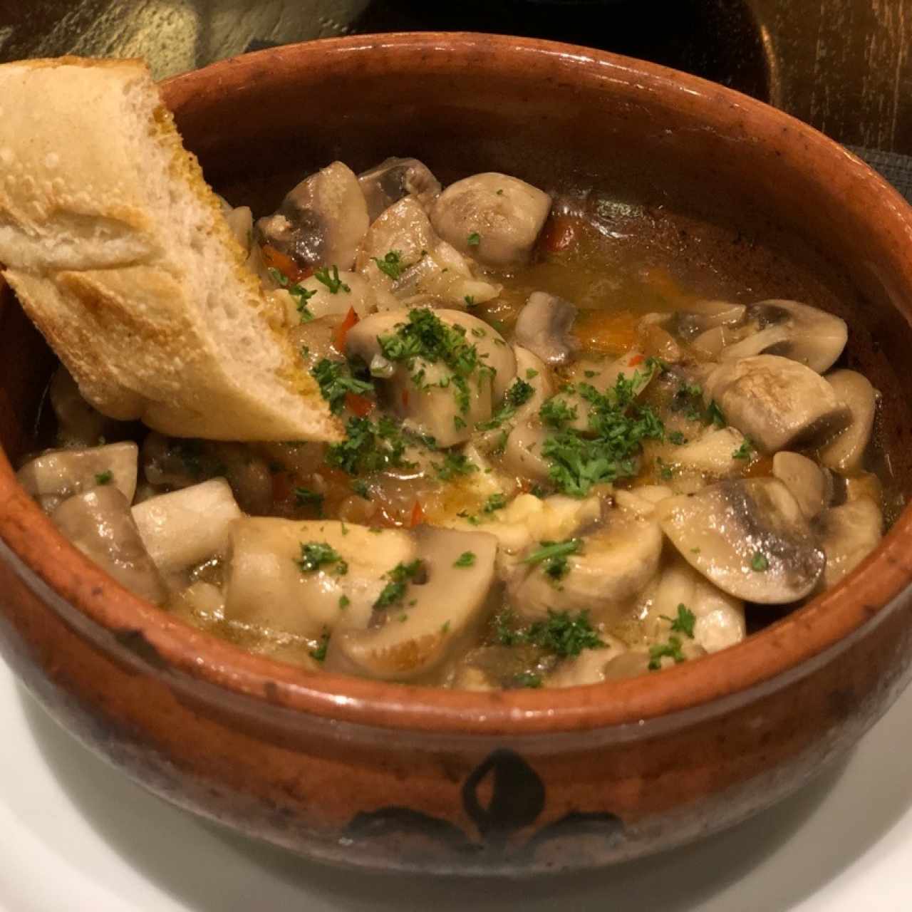 Cazuela de Hongos