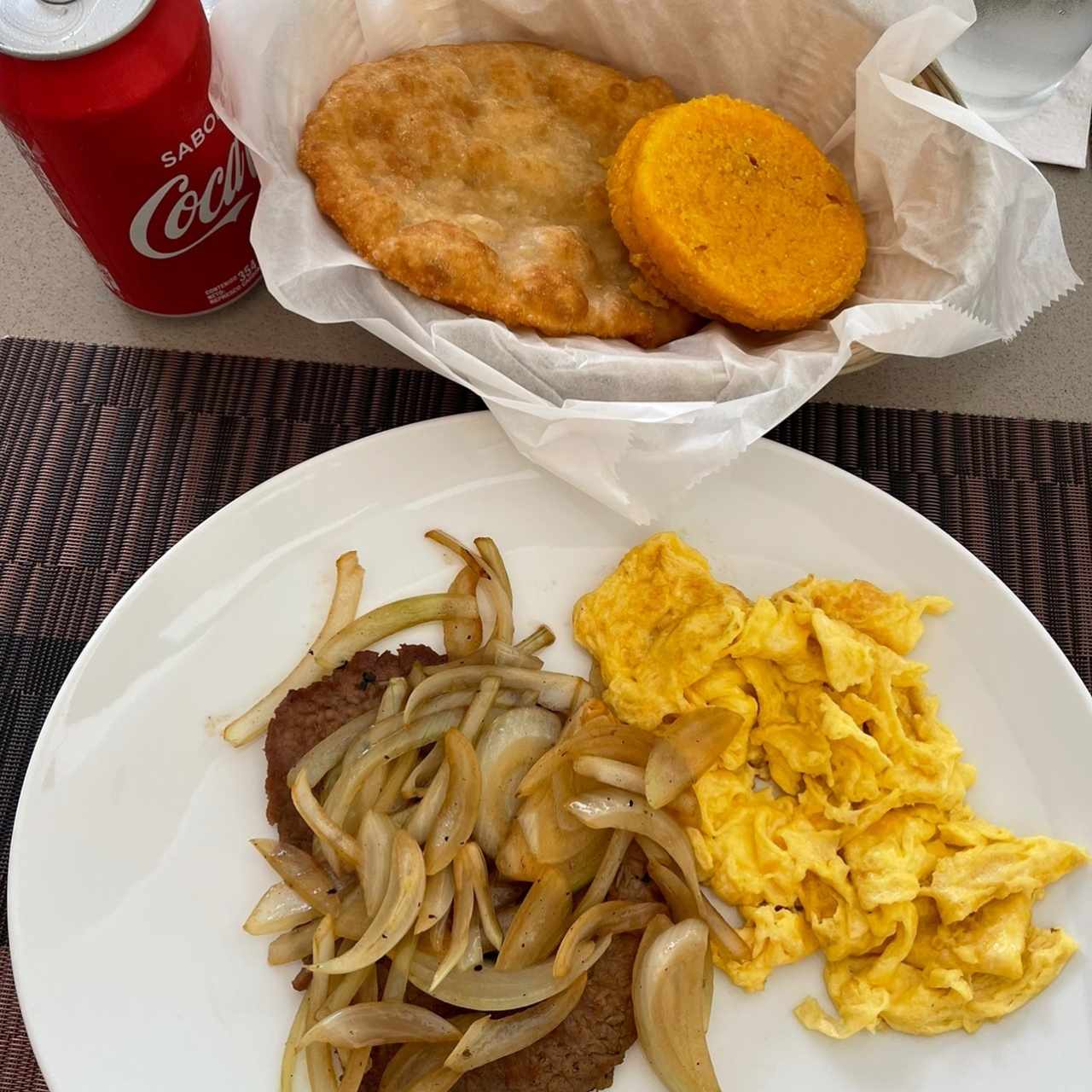 Nuestras combinaciones - Desayuno panameño