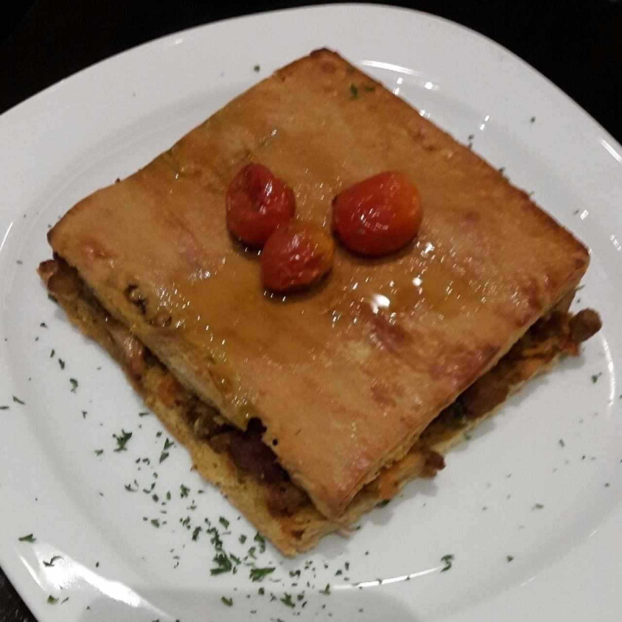Entrantes calientes - Empanada gallega