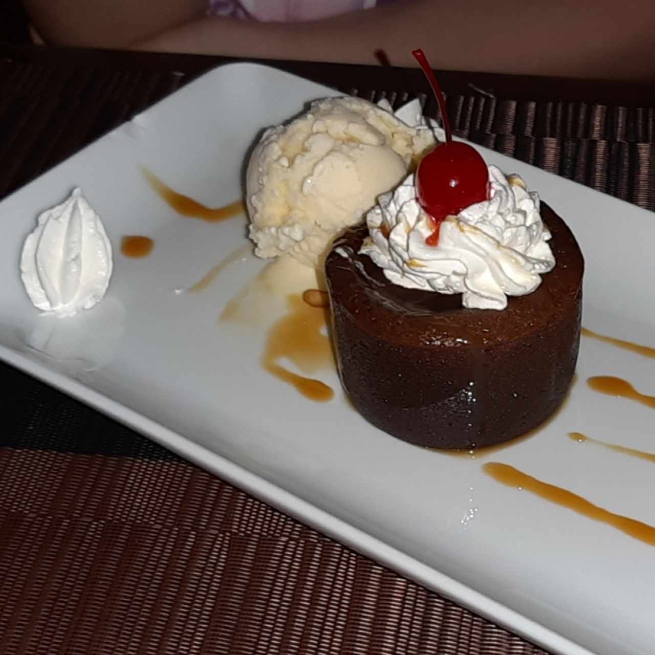 Fondant de chocolate y helado