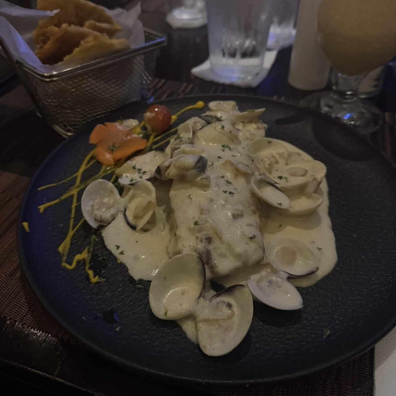 Corvina con Almejas Tío Pepe