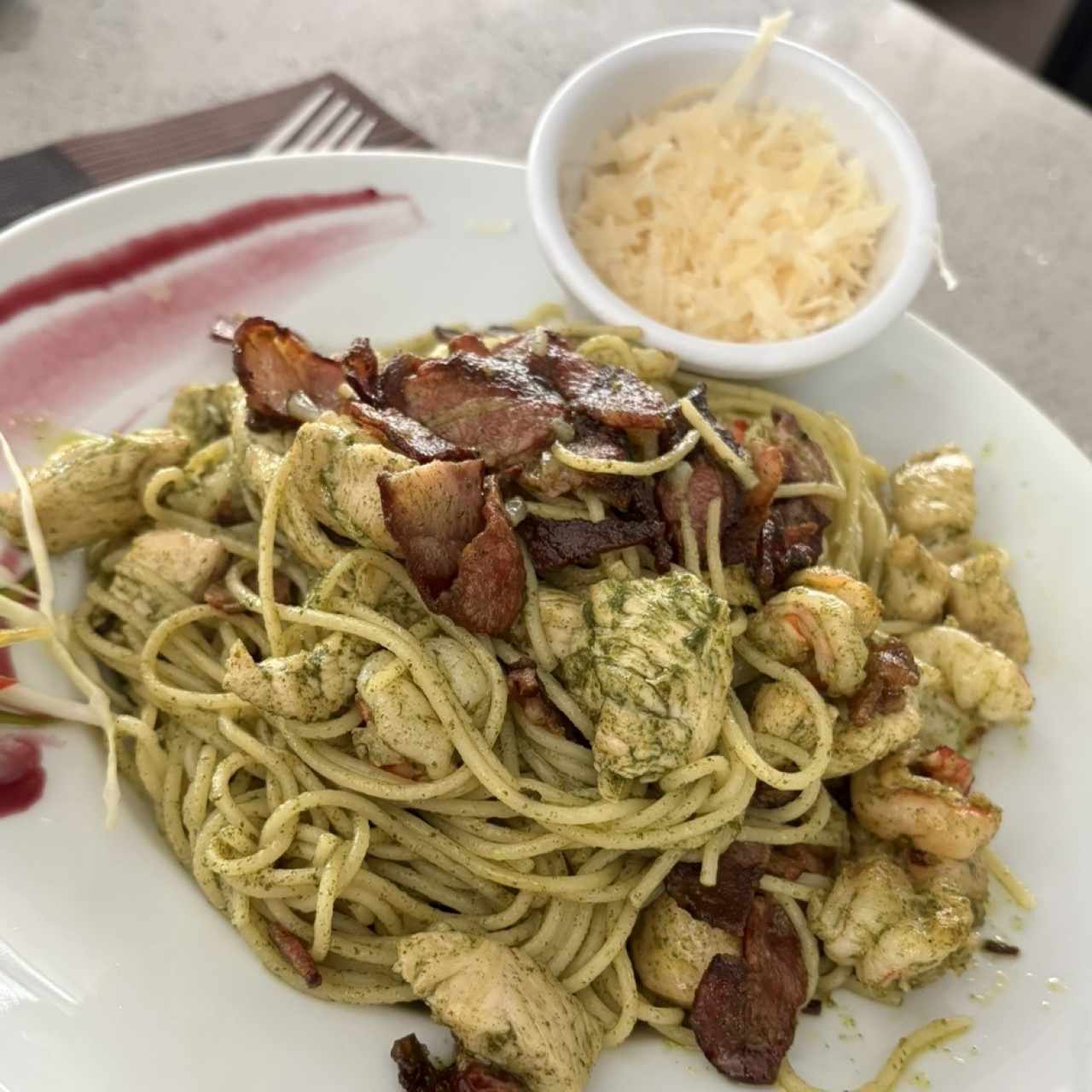 Pasta pesto