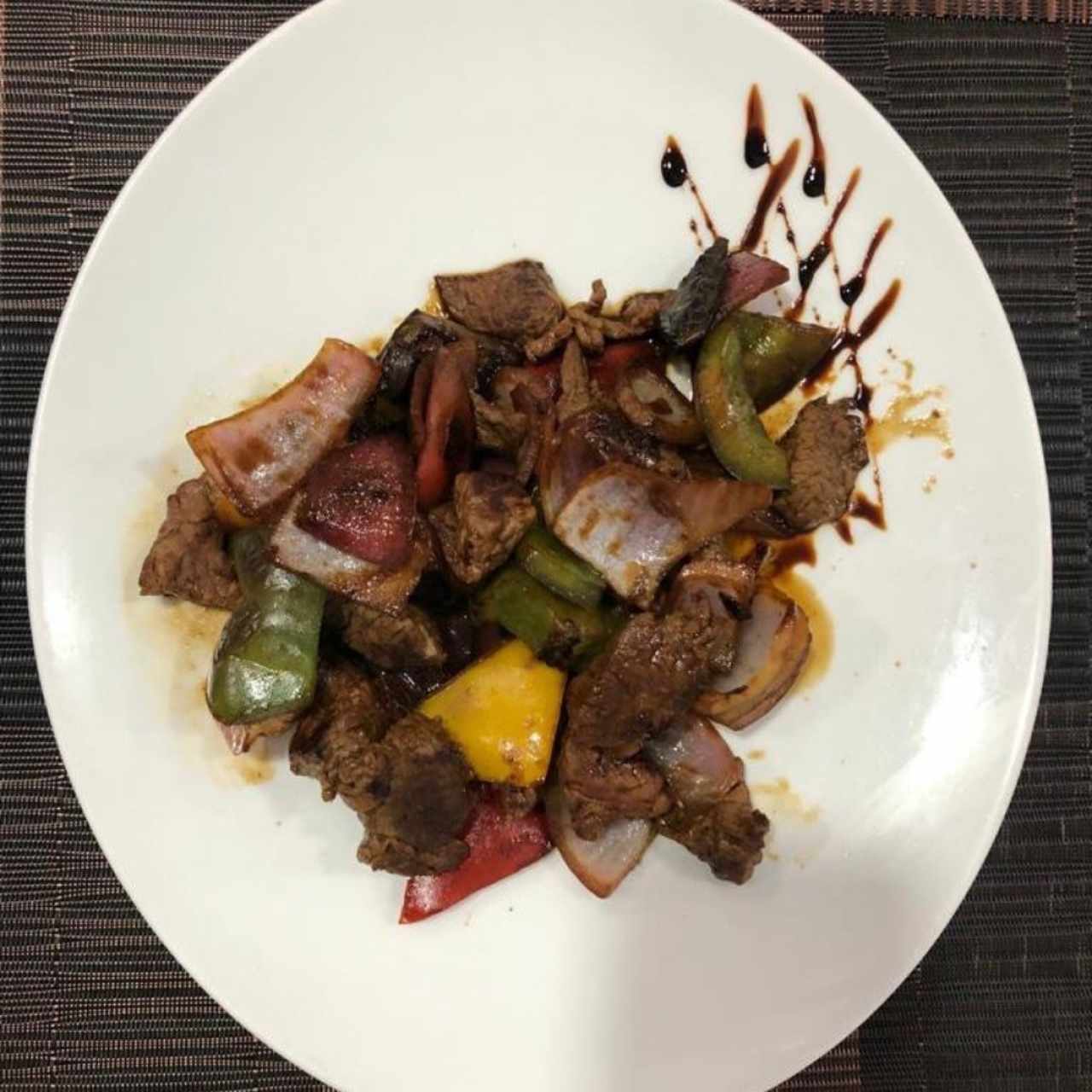 Filete de res troceado a la plancha