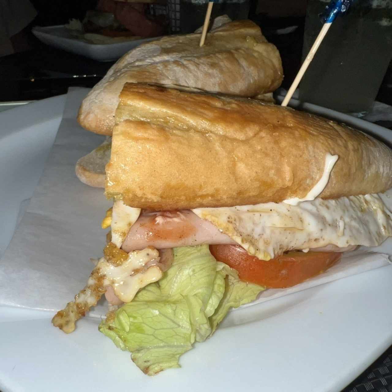 Emparedado de Jamón con Huevo