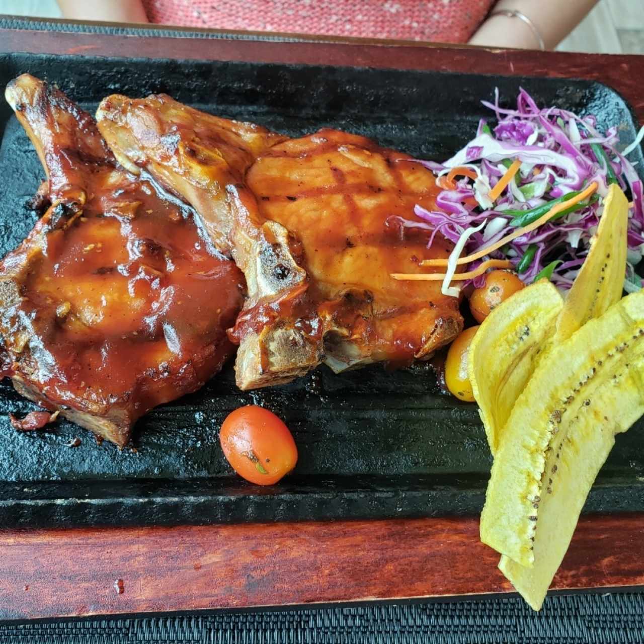 Chuleta de cerdo al carbón