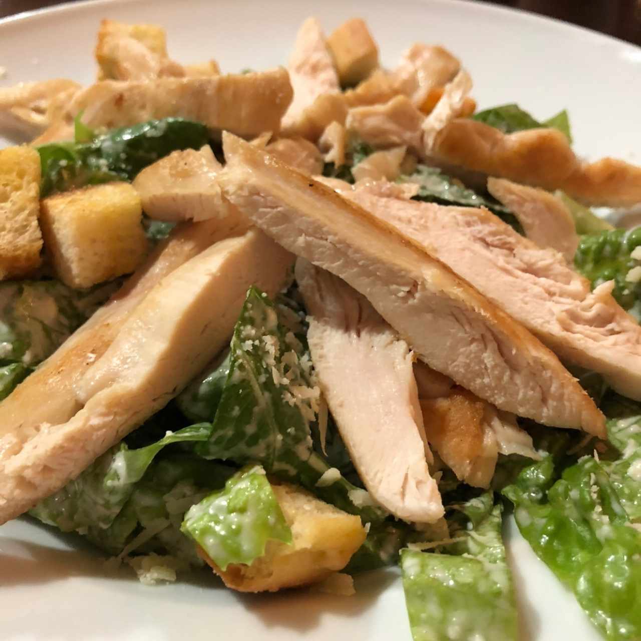 Ensalada caeser de pollo