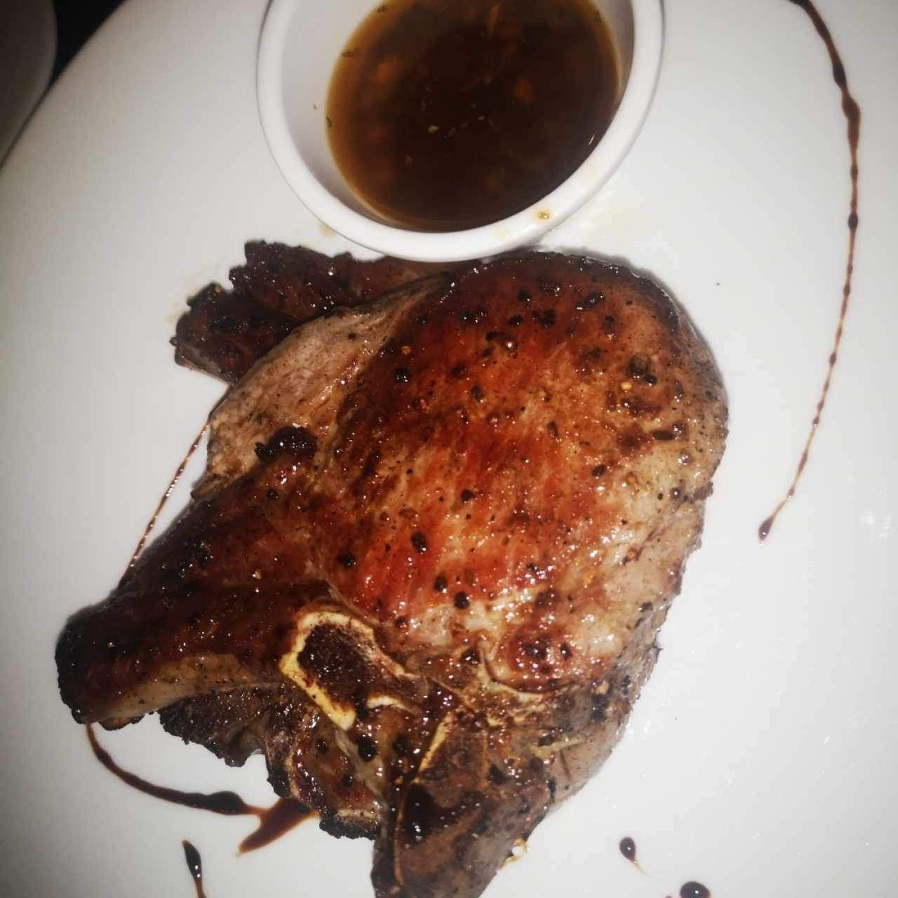 Chuleta de cerdo al carbón