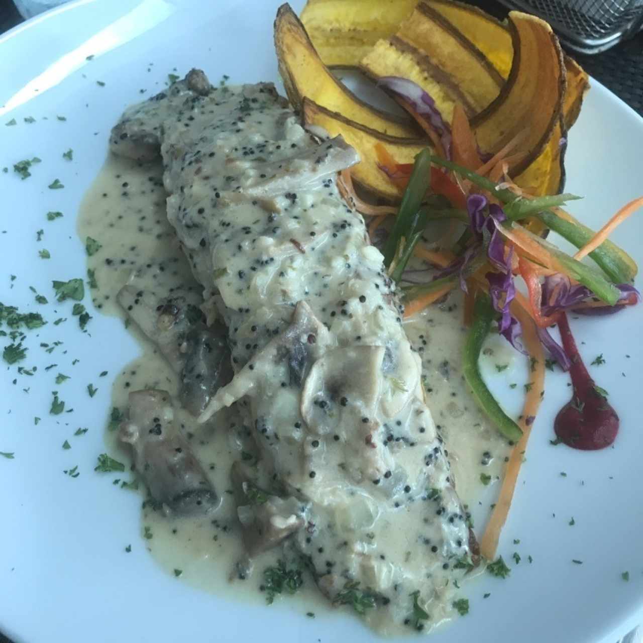 Corvina con quinoa y setas