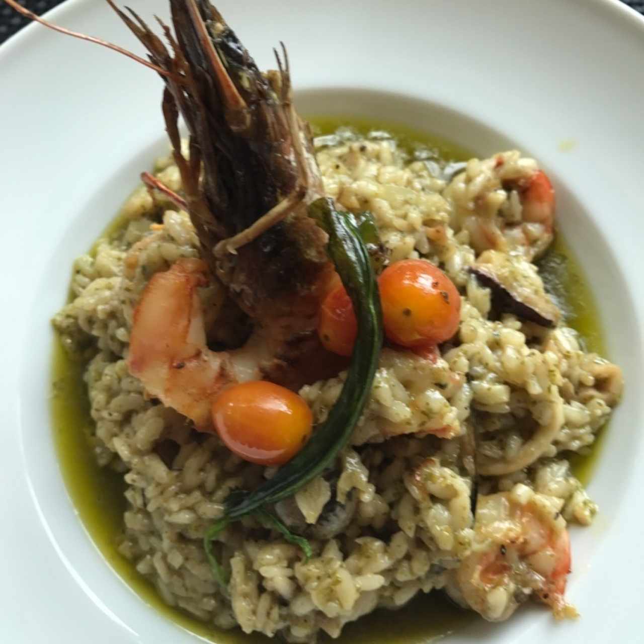 Risotto frutti di mare en salsa verde
