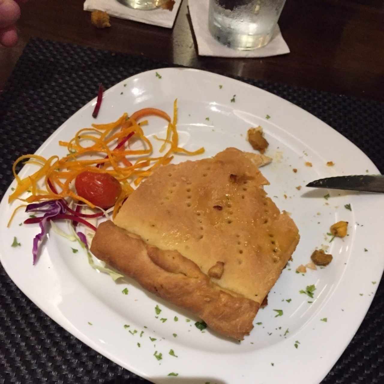 Entrantes calientes - Empanada gallega