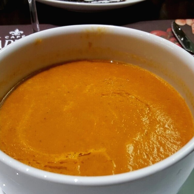 Sopa De Tomates Natural