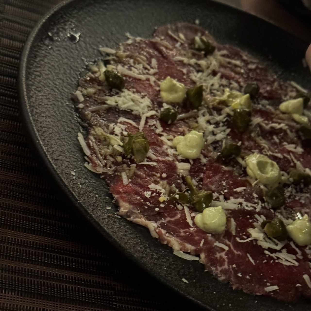Entrantes fríos - Carpaccio de res
