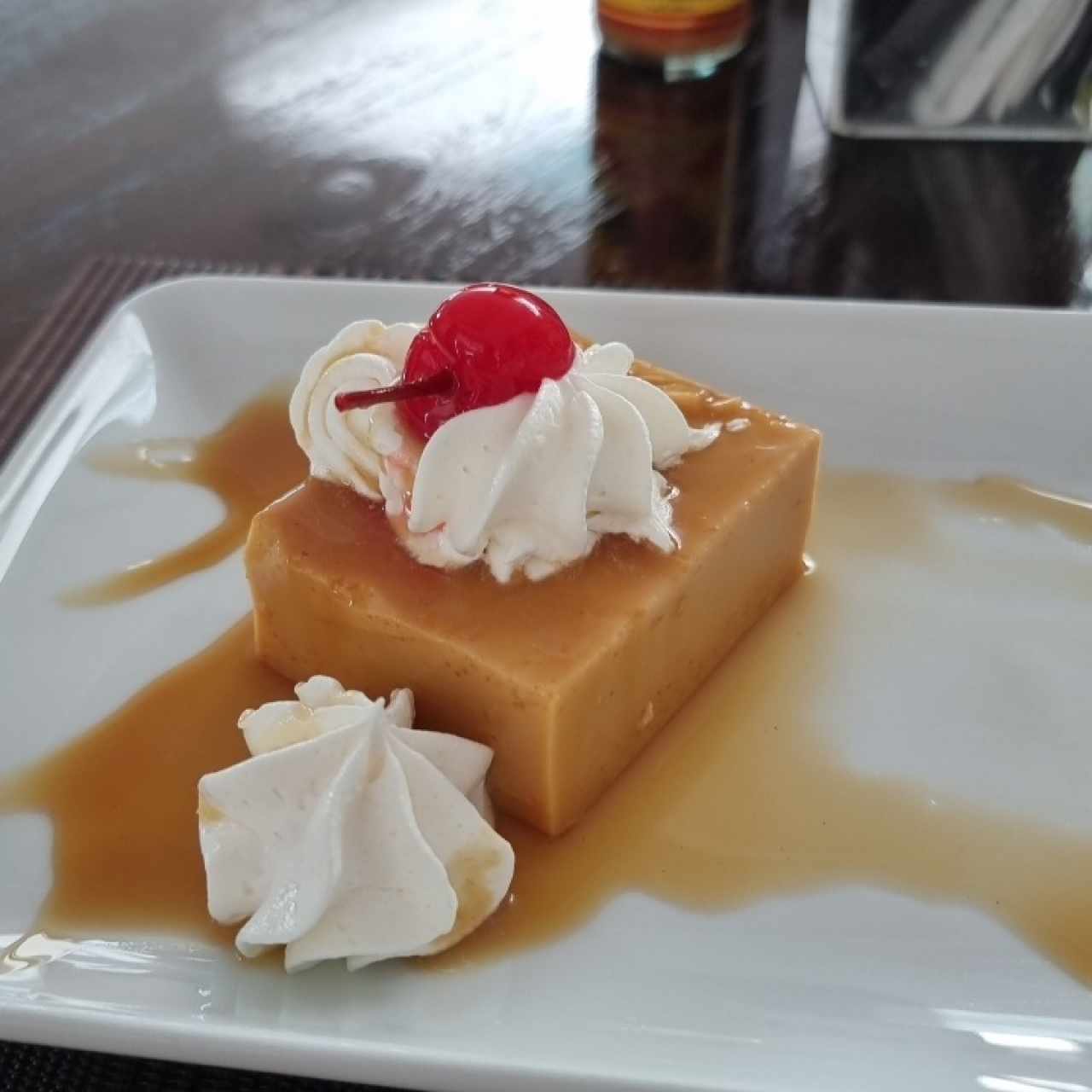 Flan de la casa