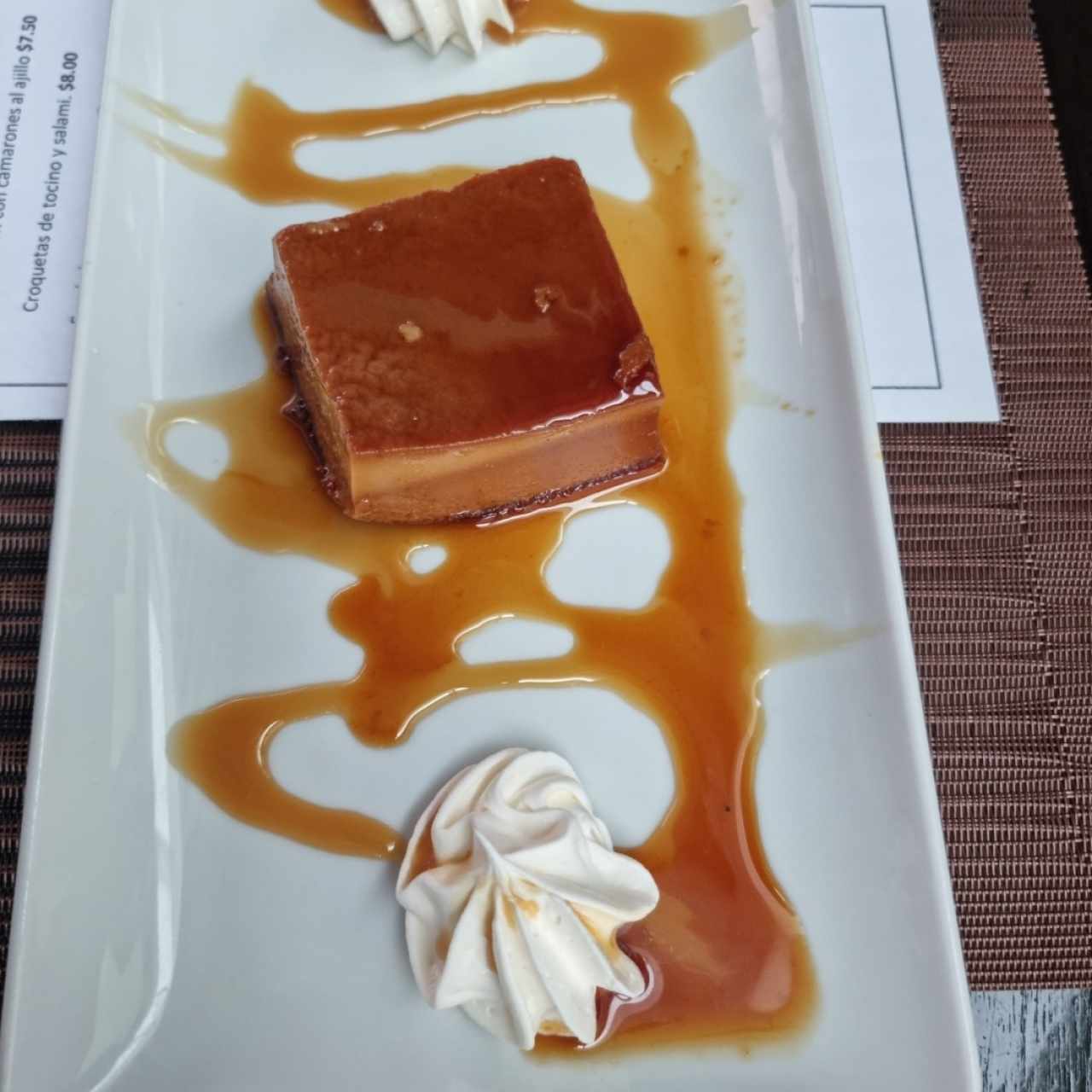 Flan de la casa