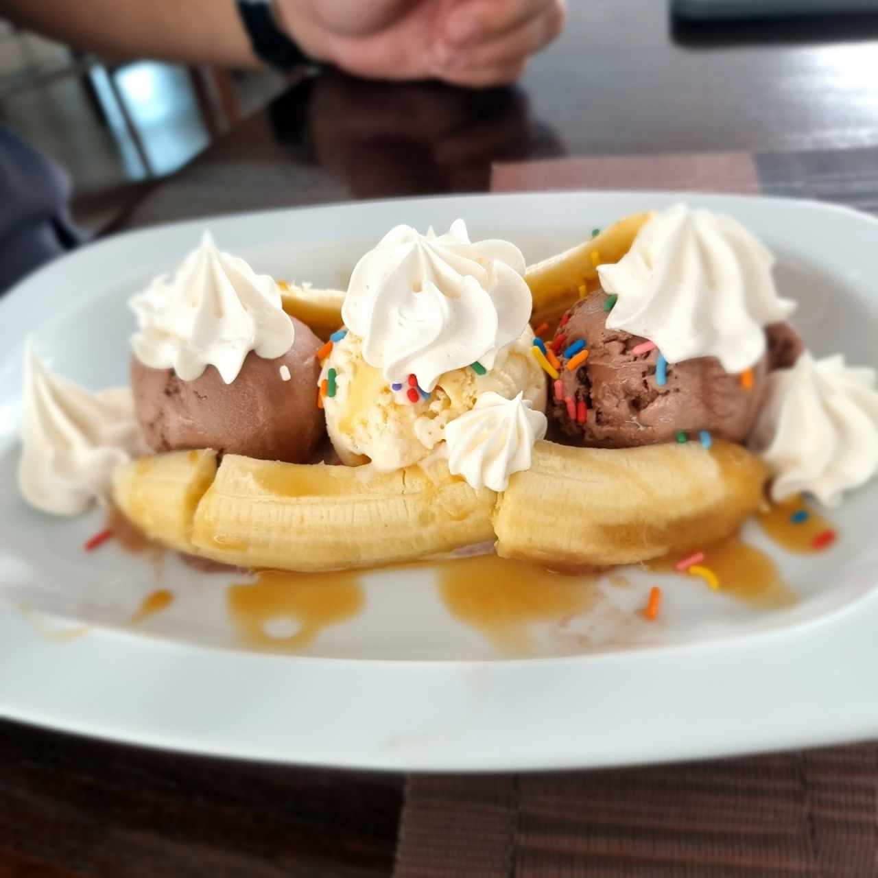 Postres - Banana split Madero