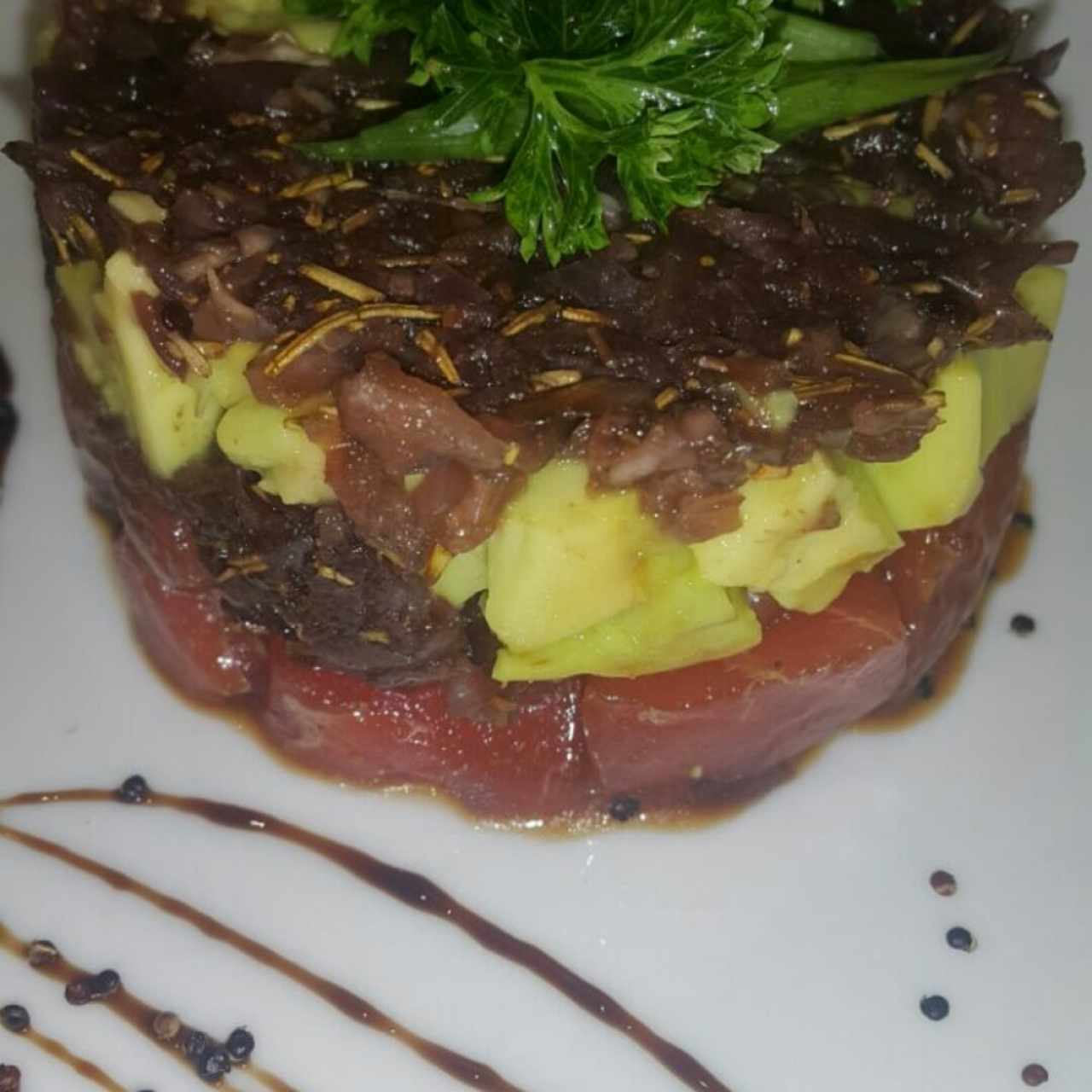 Entrantes fríos - Tuna tartare
