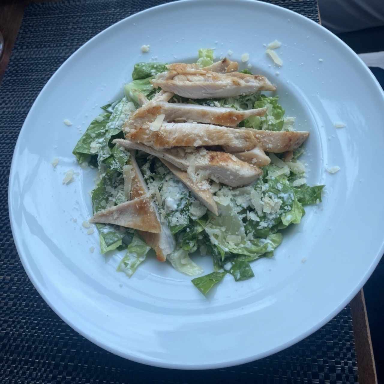 Ensalada caeser de pollo