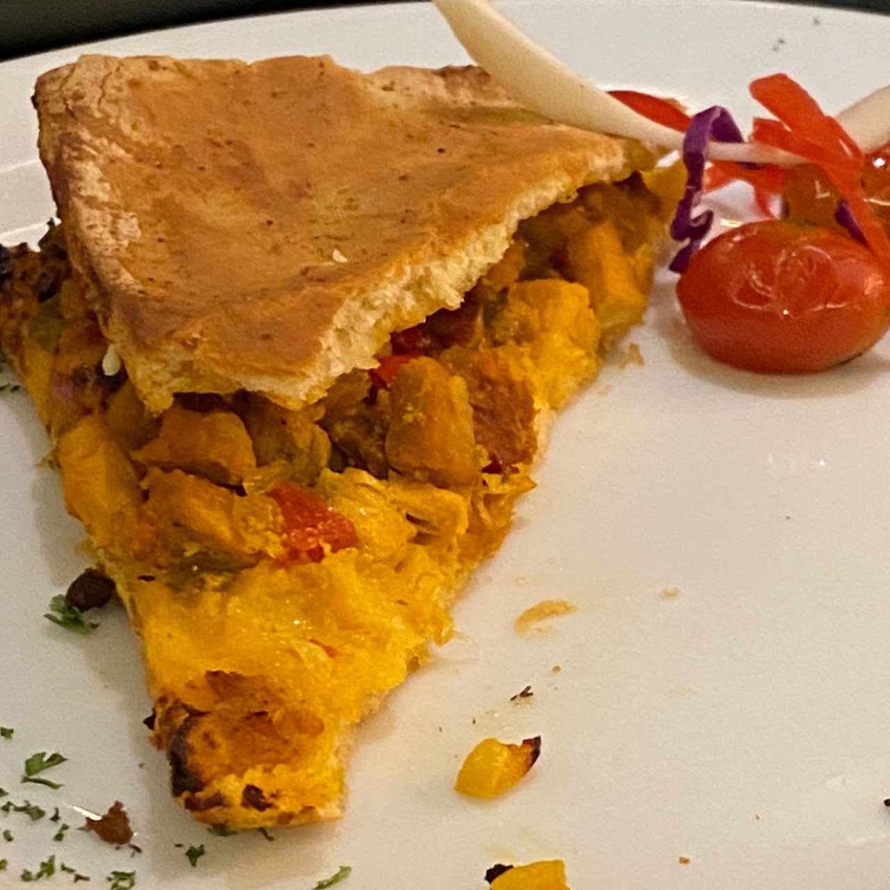 Entrantes calientes - Empanada gallega