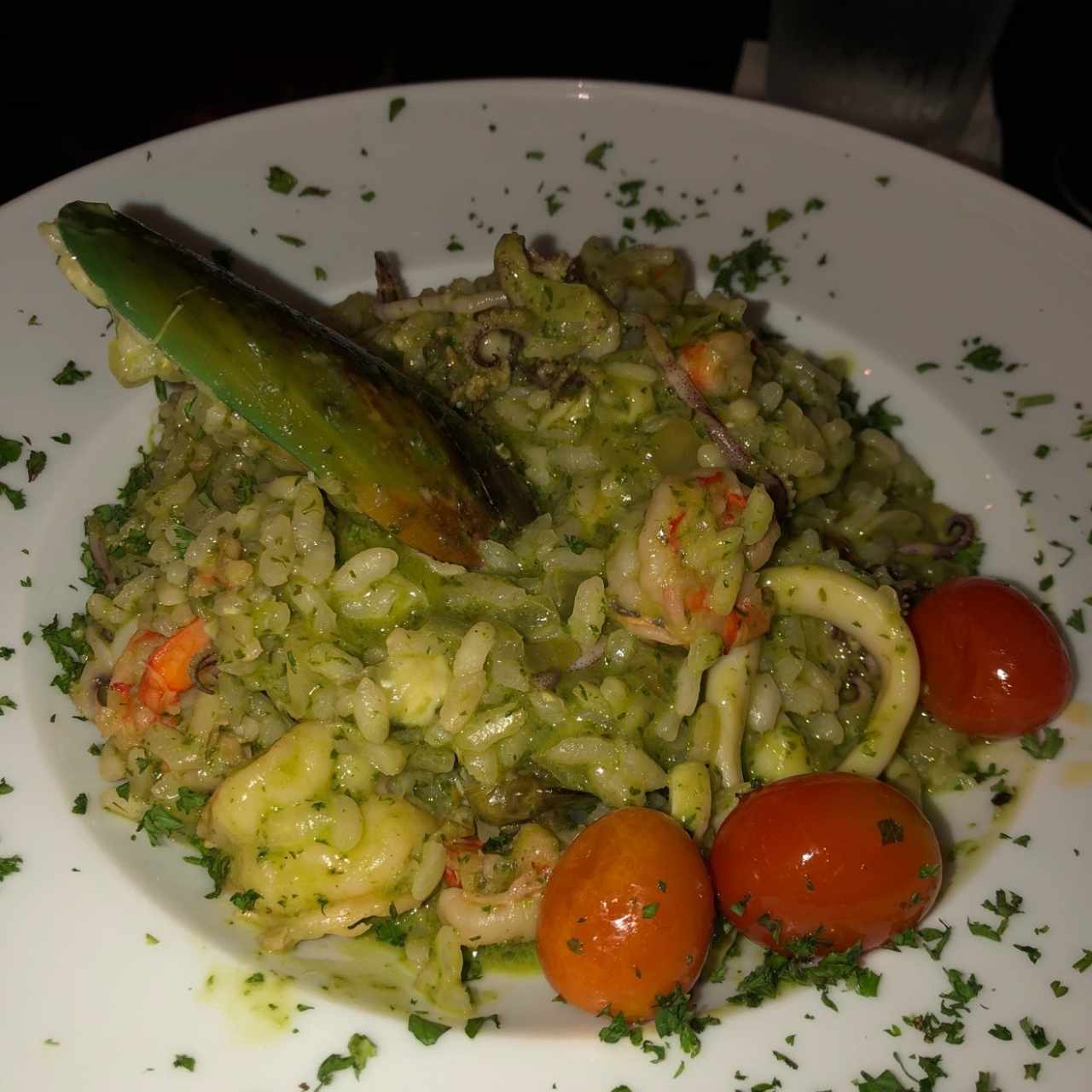 Risotto frutti di mare en salsa verde