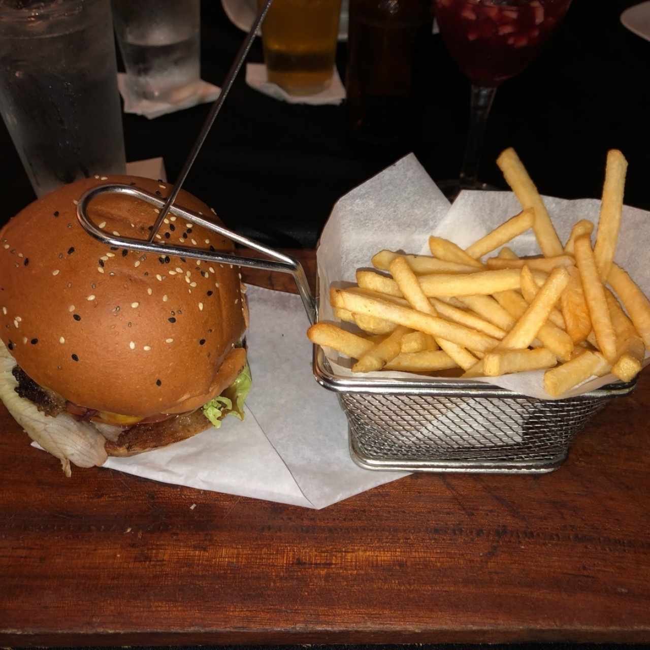 Nuestra Burger al ron abuelo