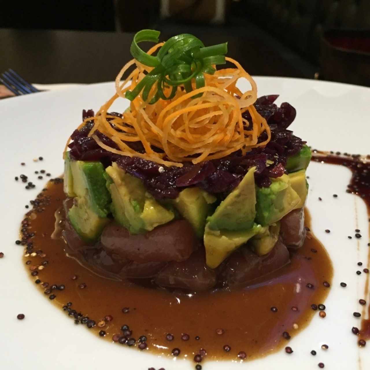Entrantes fríos - Tuna tartare