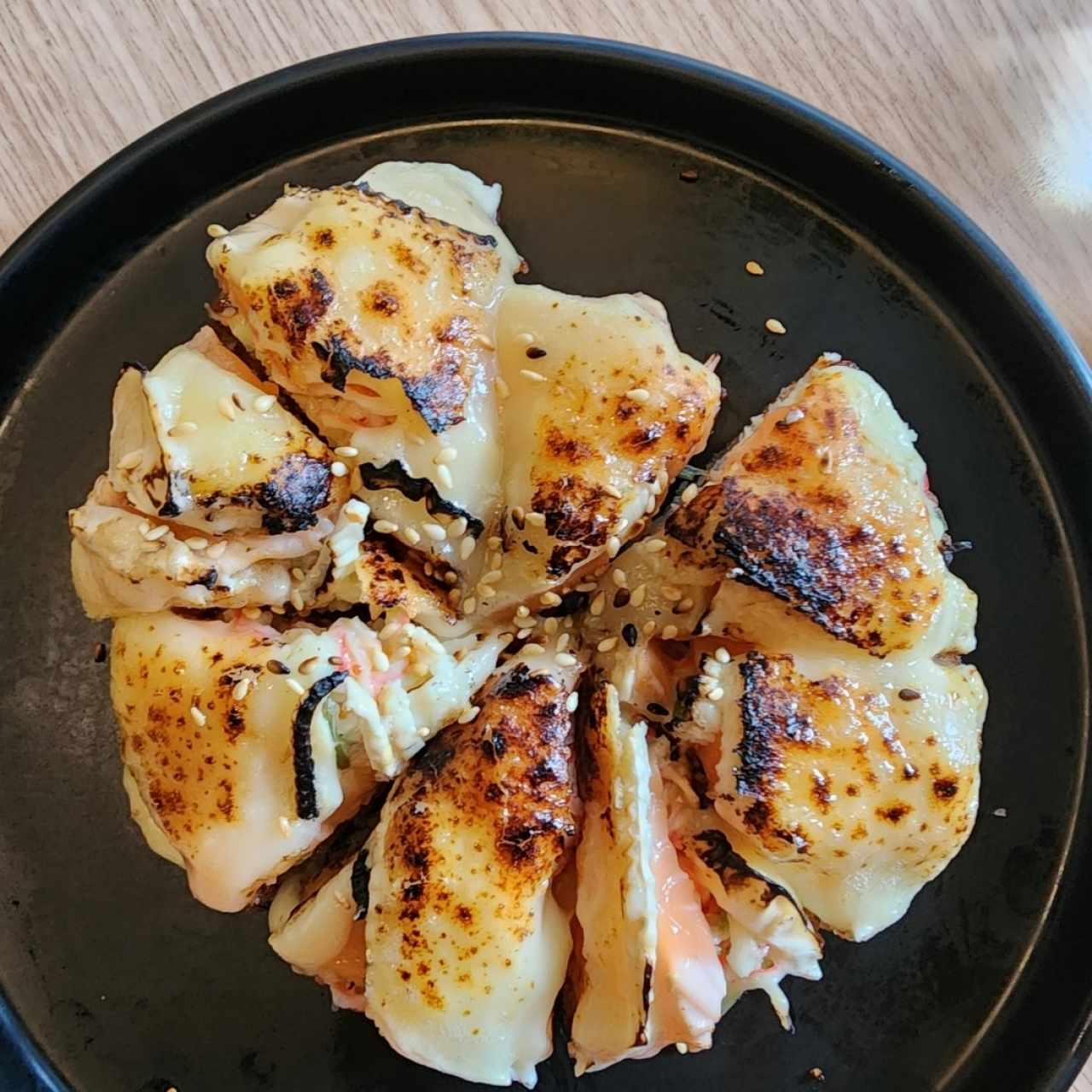 Sushi Pizza de Atún o Salmón