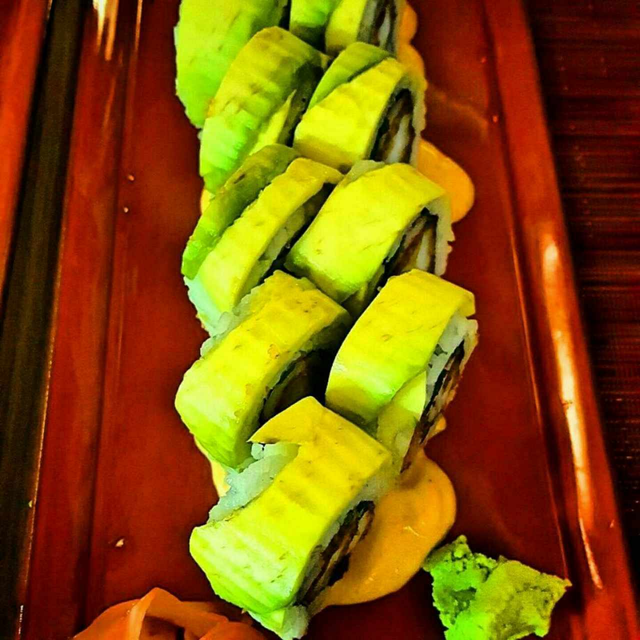 Rolls tempurizados - Dragón especial