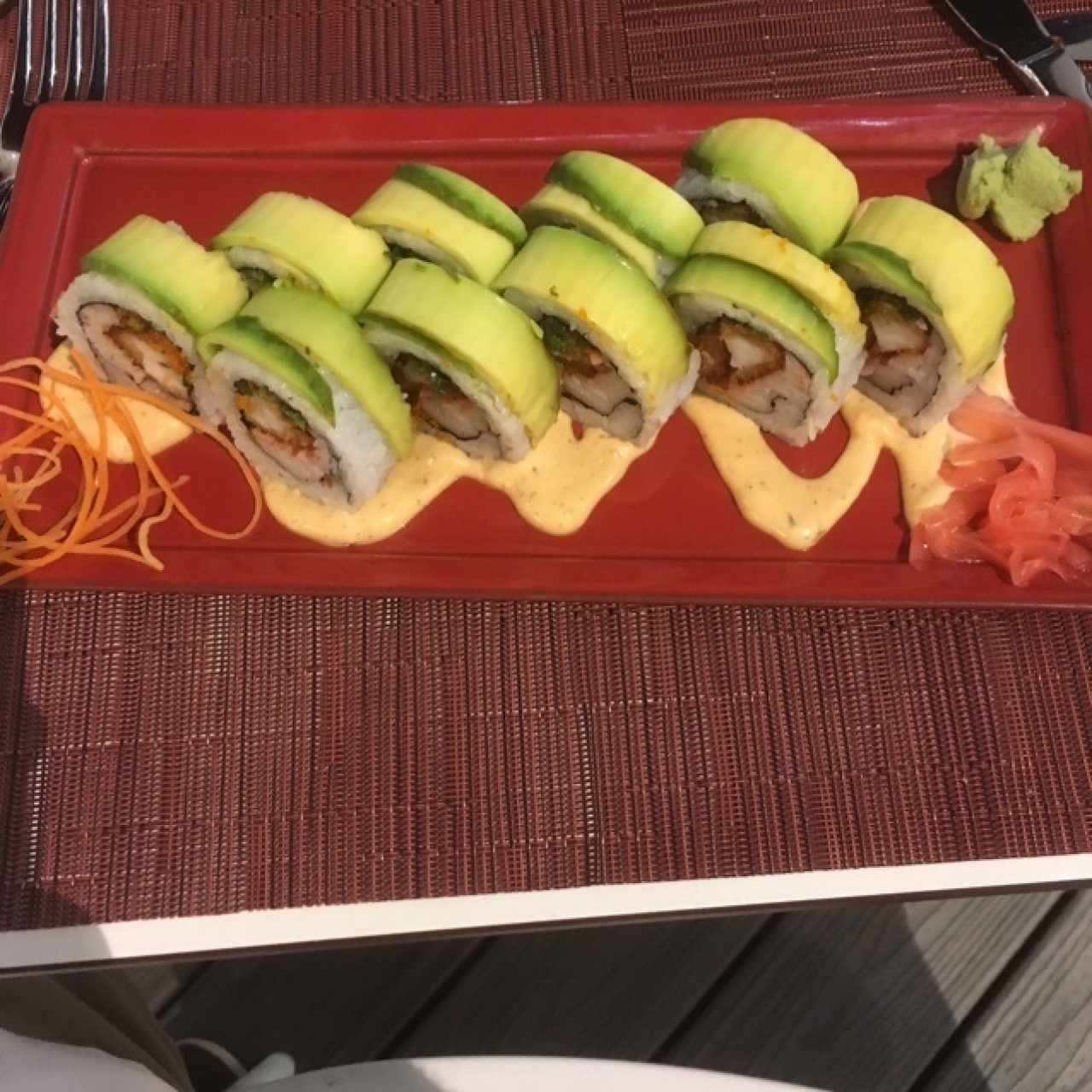 Rolls tempurizados - Dragón especial