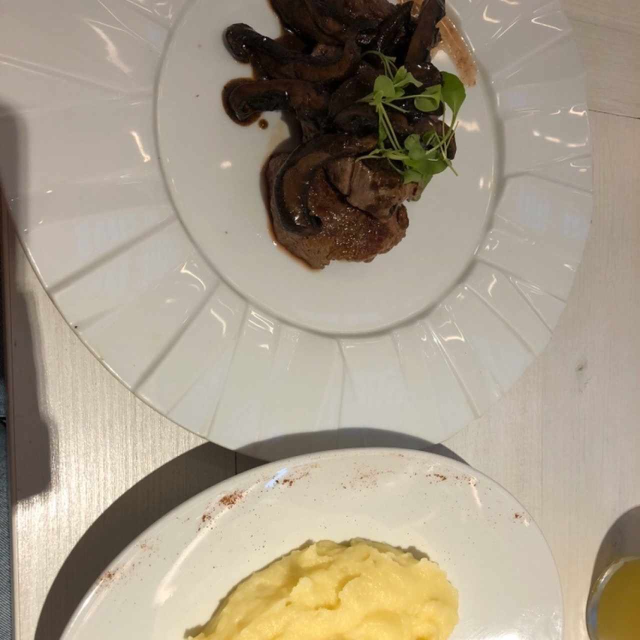 filete de res con pure