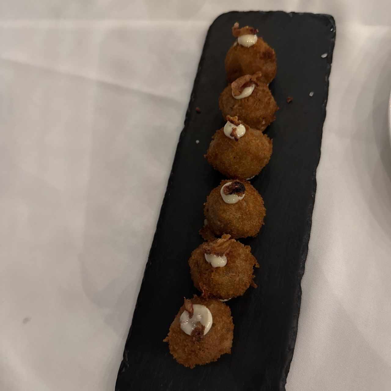 Croquetas Caseras de Jamón Ibérico, Chorizo, Pulpo o Bacalao