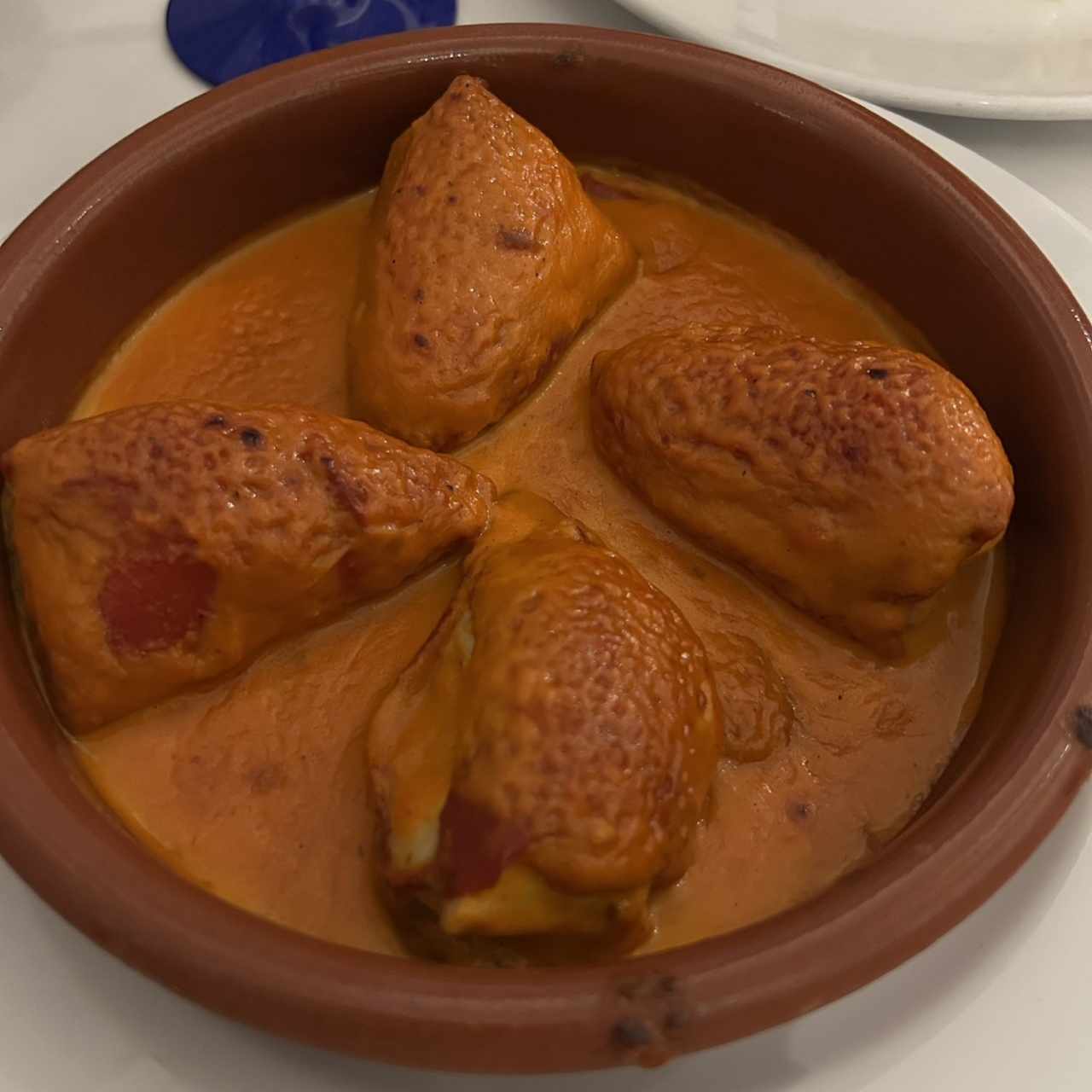 Pimientos Asados con Ajo y Oliva
