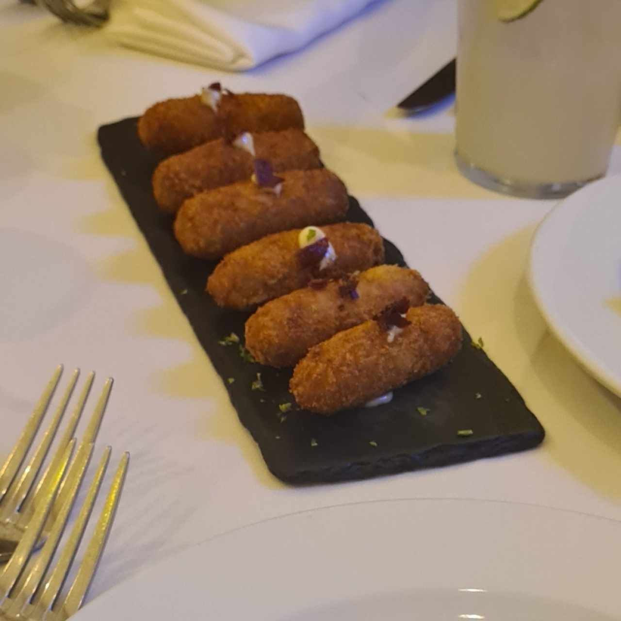 Croquetas Caseras de Jamón Ibérico, Chorizo, Pulpo o Bacalao