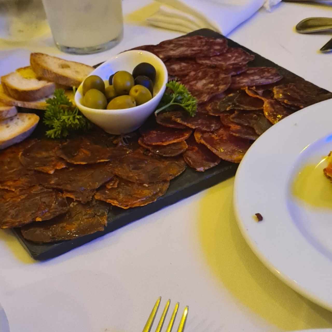 De Piquillos y Jamón Ibérico